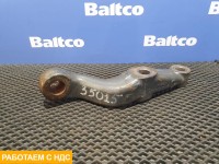 Кулак поворотный левый